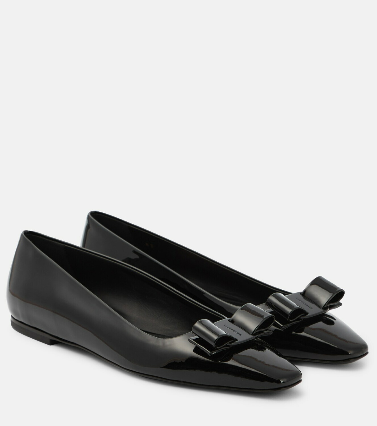 Ferragamo, Varina bow patent ballet flats