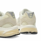 New Balance 2010 Sneaker in Timberwolf/Turtledove
