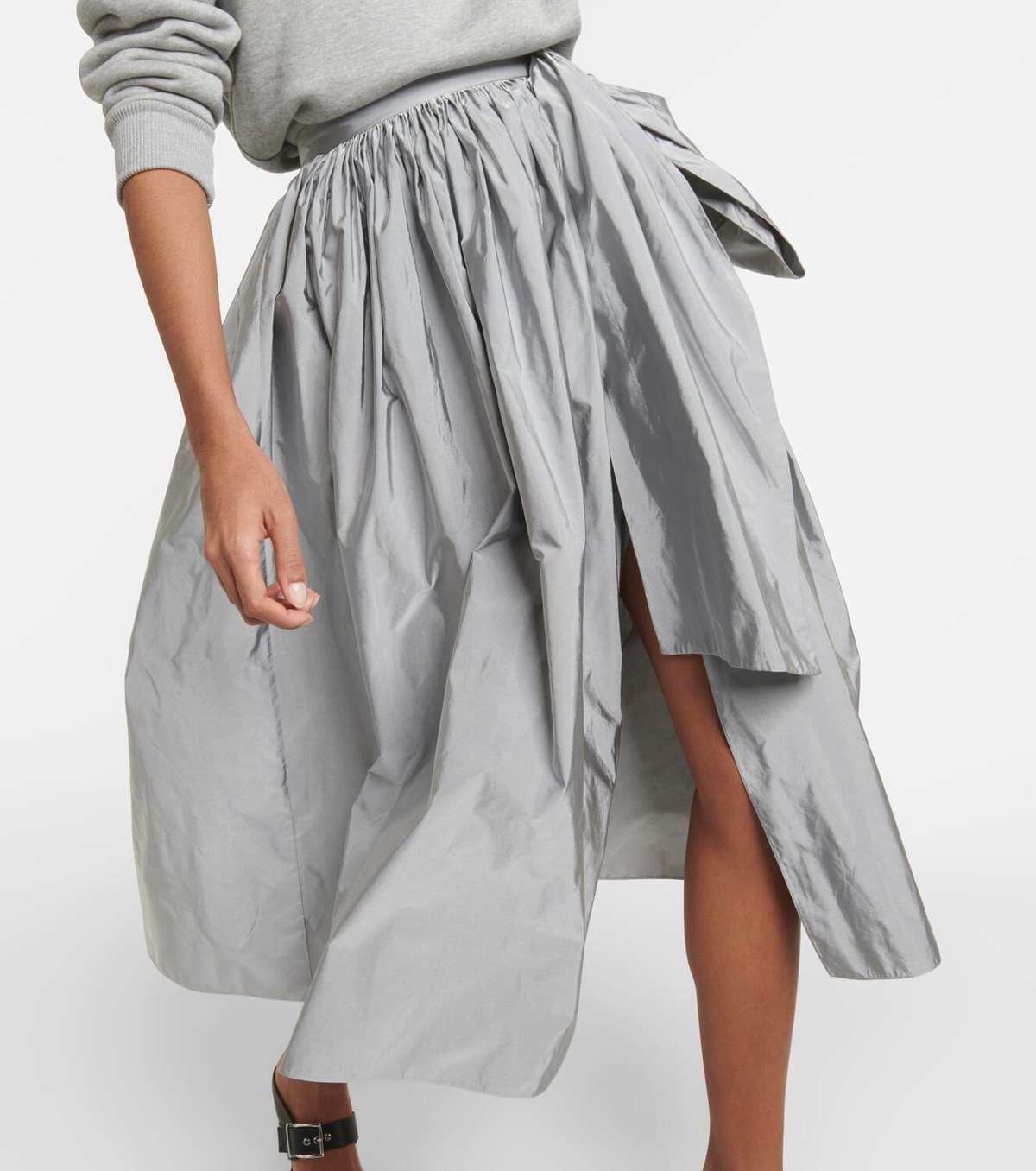 【送料&関税込】Alexander McQueen Pleated Skirt Alexander McQueen Pre-Owned 2010s Pleated Mini Skirt | Black