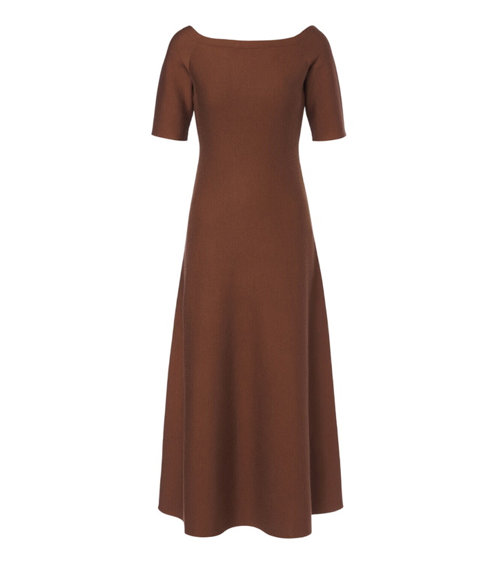 Photo: Gabriela Hearst Vivia wool, silk, and cashmere midi dress
