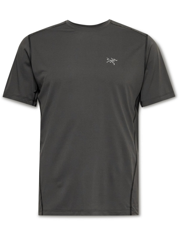 Photo: ARC'TERYX - Motus Phasic FL T-Shirt - Black
