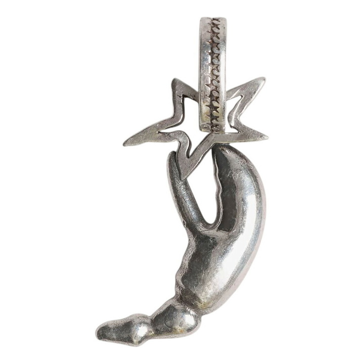 Photo: TwoJeys x Peggy Gou Claw Charm in Silver