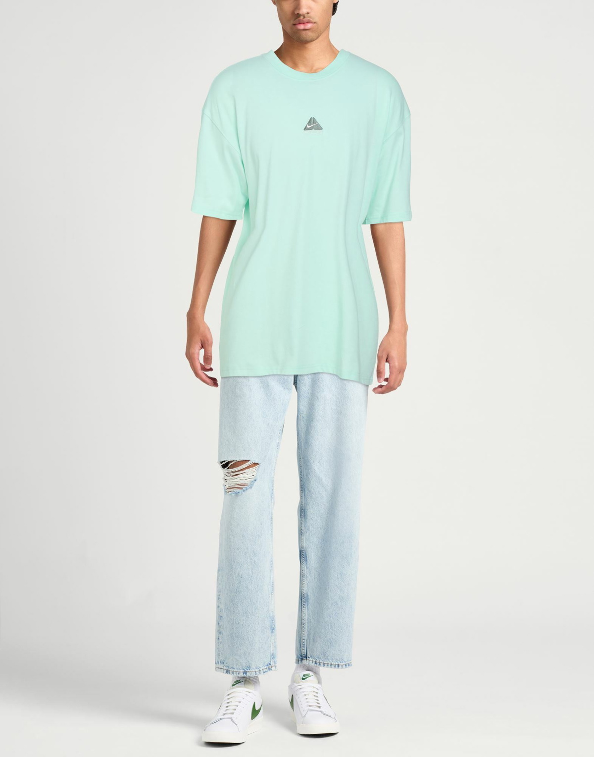 Nike Mens T-shirt Light in Green