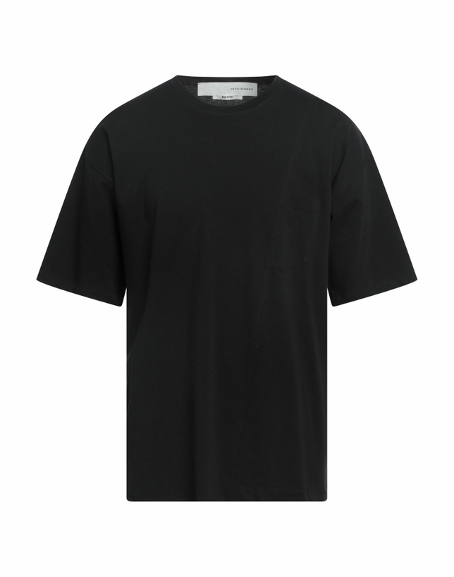 Photo: Isabel Benenato Mens T-shirt in Black