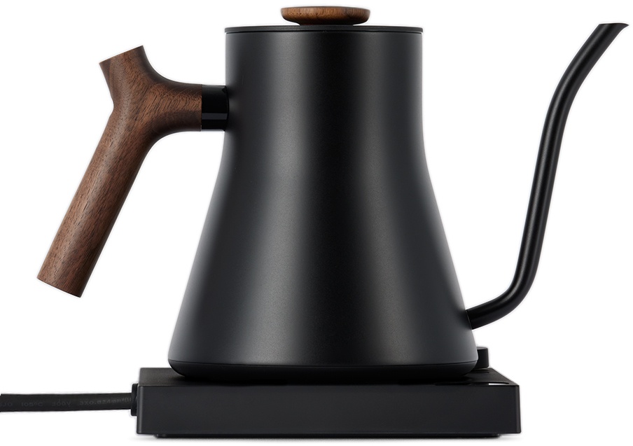 https://cdn.clothbase.com/uploads/de917d1b-bf65-4d77-80bc-295bcb709f7b/black-walnut-stagg-ekg-pro-electric-kettle.jpg
