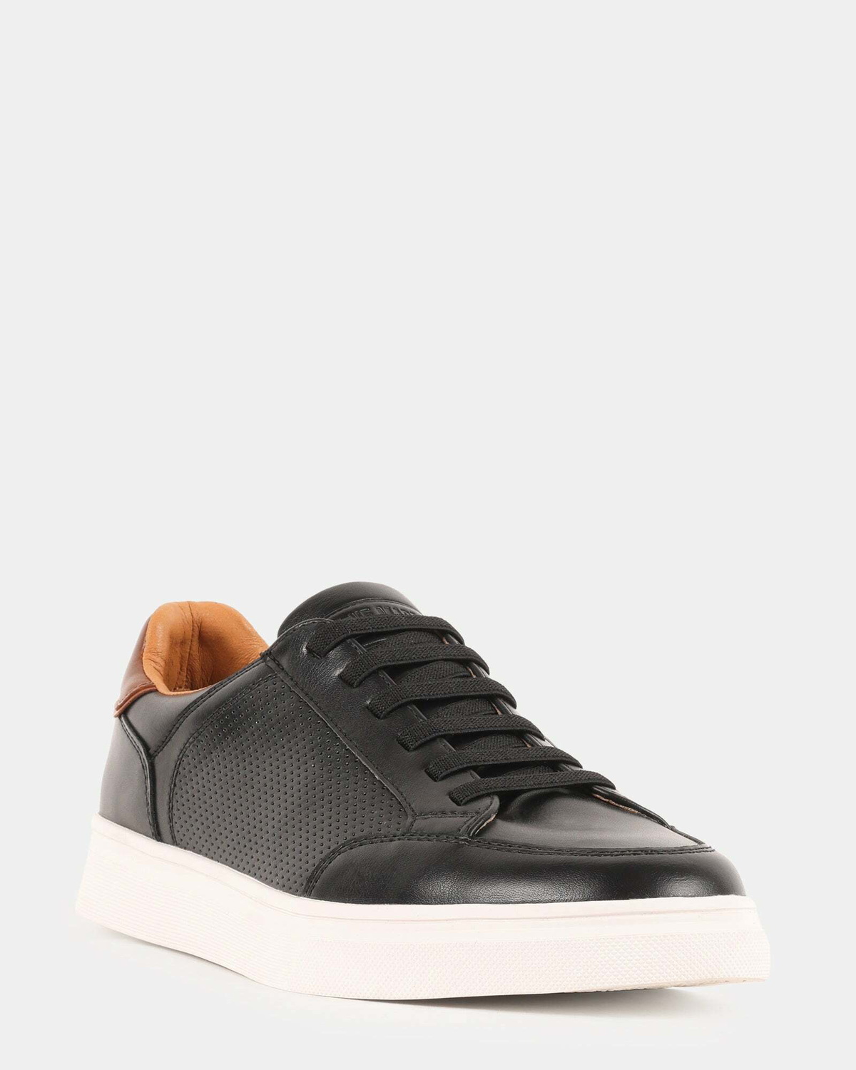 Steve Madden Saylem Sneakers in Black