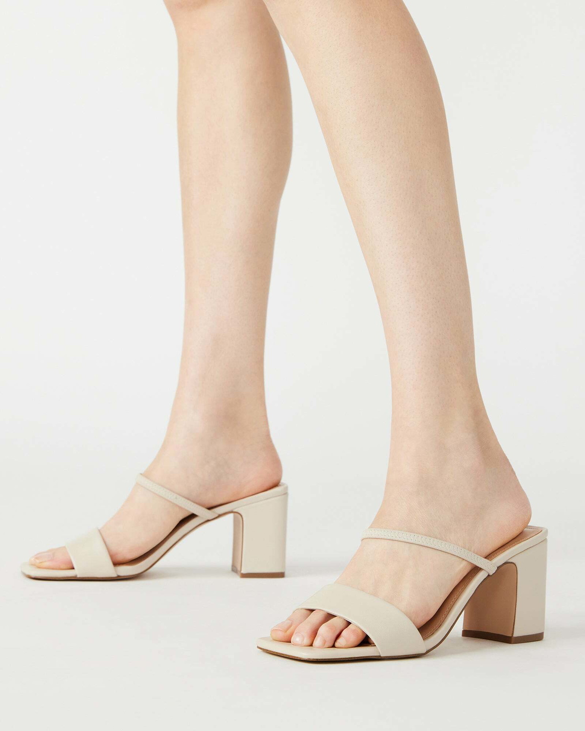 Steve Madden Jaden Heels in Natural
