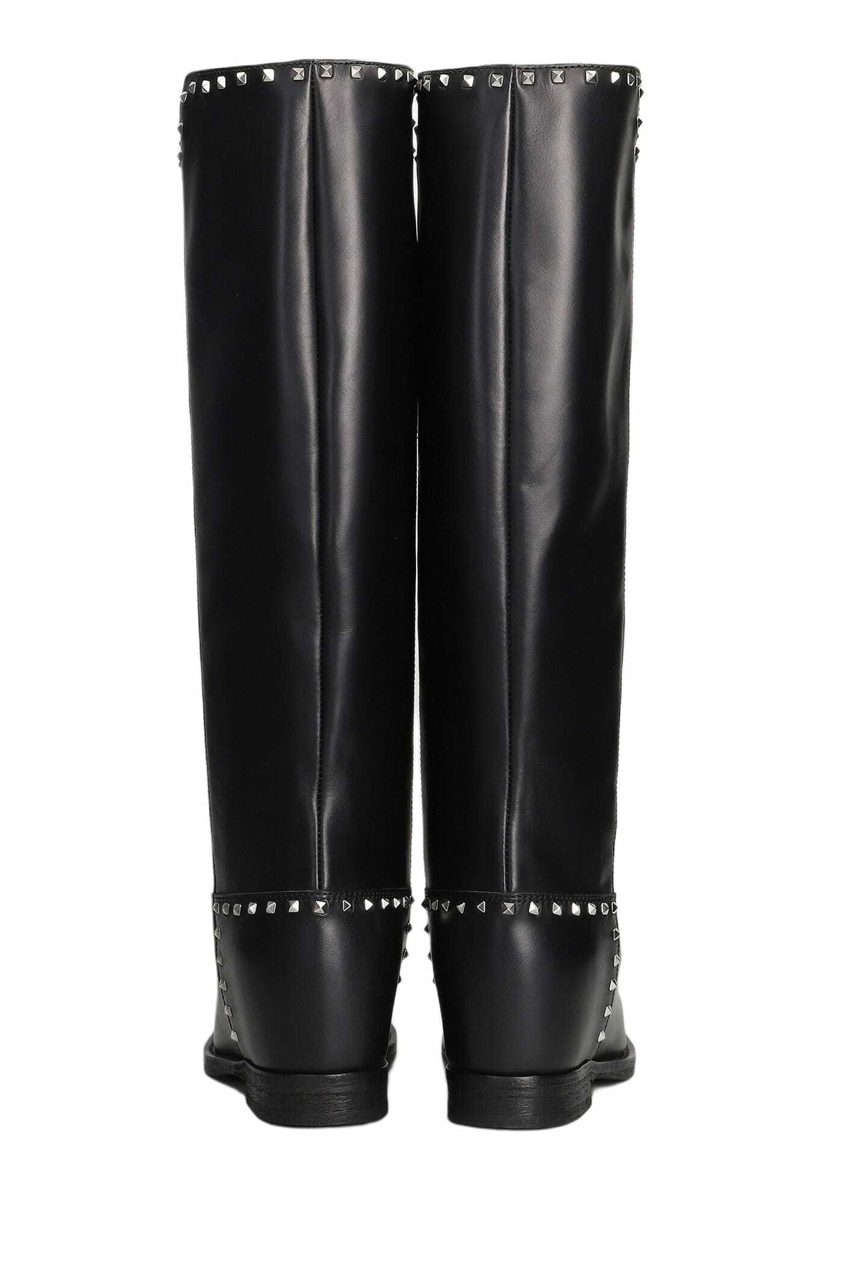 Via Roma 15 In Black Leather