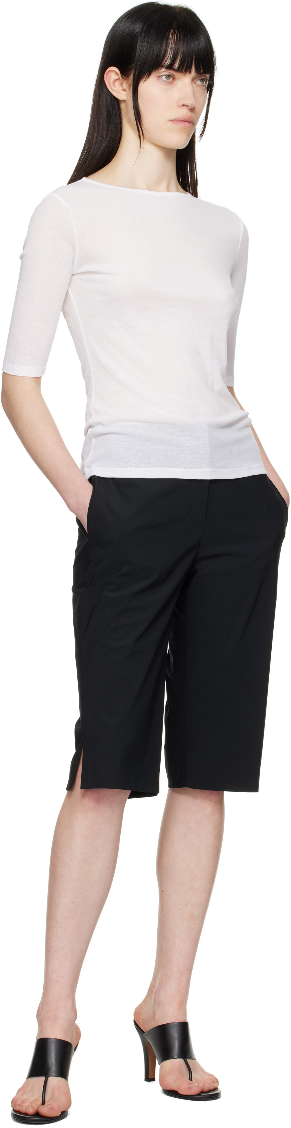 AMOMENTO White Round Short Sleeve T-shirt