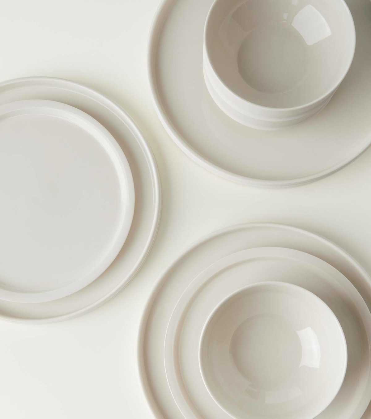 Serax Dune 12-piece dinner set by Kelly Wearstler