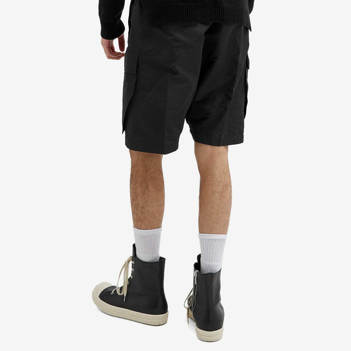 Rick Owens Men's Cargobela Technical Short in Black