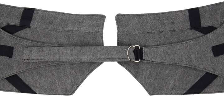 Photo: Paula Canovas Del Vas Gray Strap Denim Belt