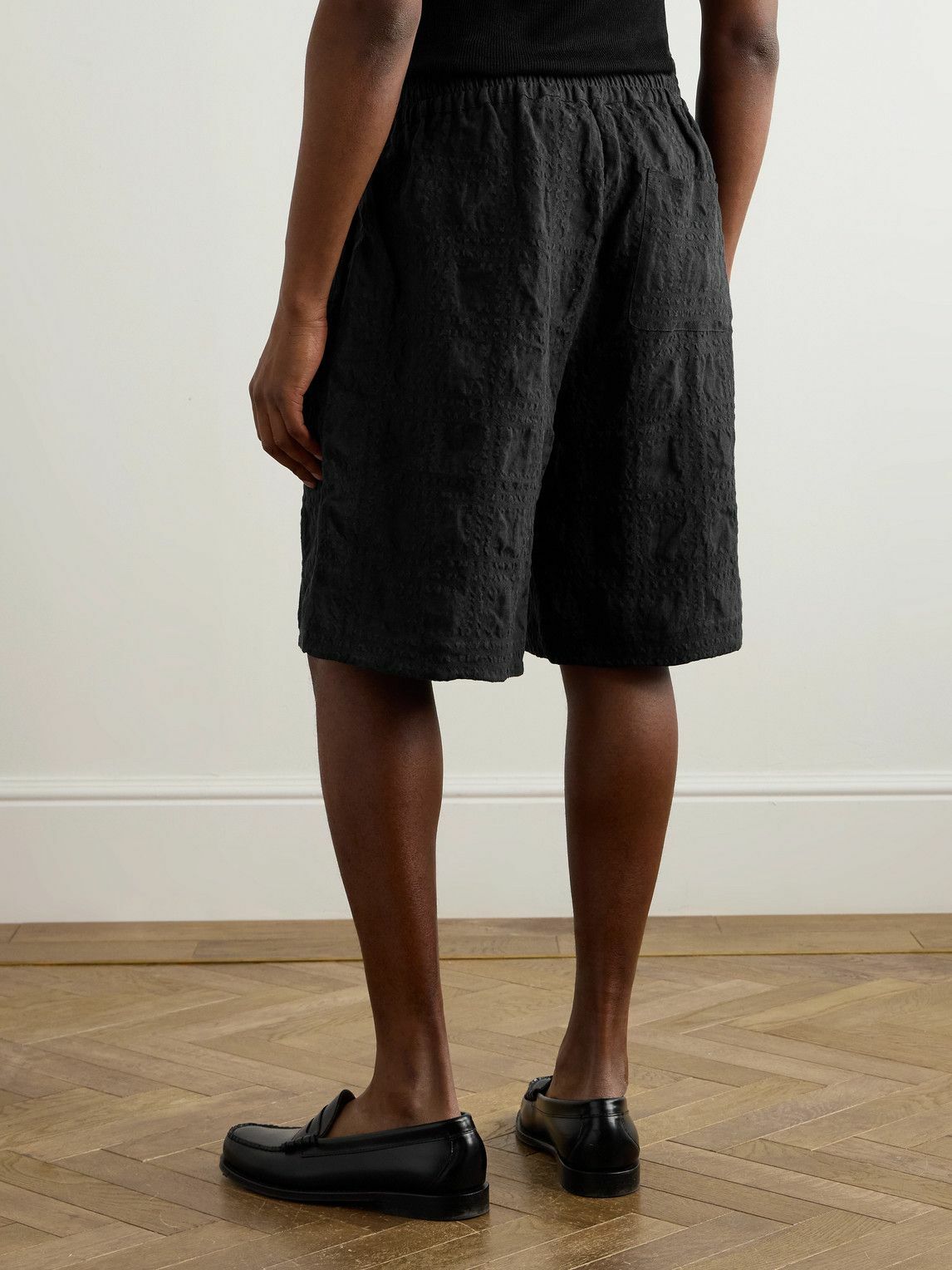 A Kind Of Guise - Saleh Wide-Leg Checked Linen and Lyocell-Blend Seersucker Shorts - Black