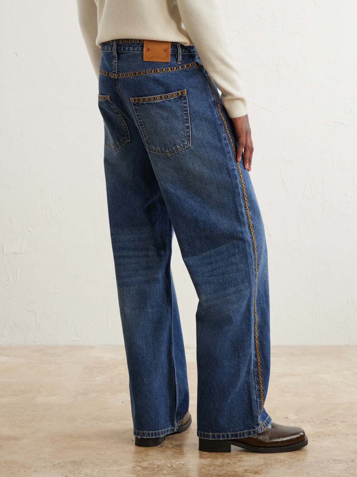 MANAAKI - Tukutuku Straight-Leg Embroidered Organic Jeans - Blue
