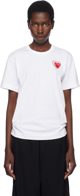 Photo: COMME des GARÇONS PLAY White Metal Stone Emblem Red Heart T-shirt