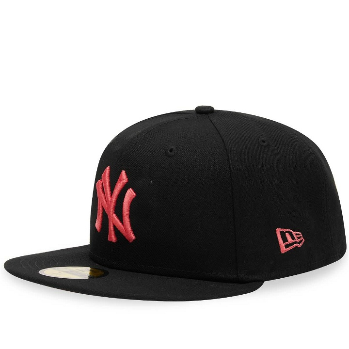 Photo: New Era NY Yankees Style Activist 59Fifty Cap in Black