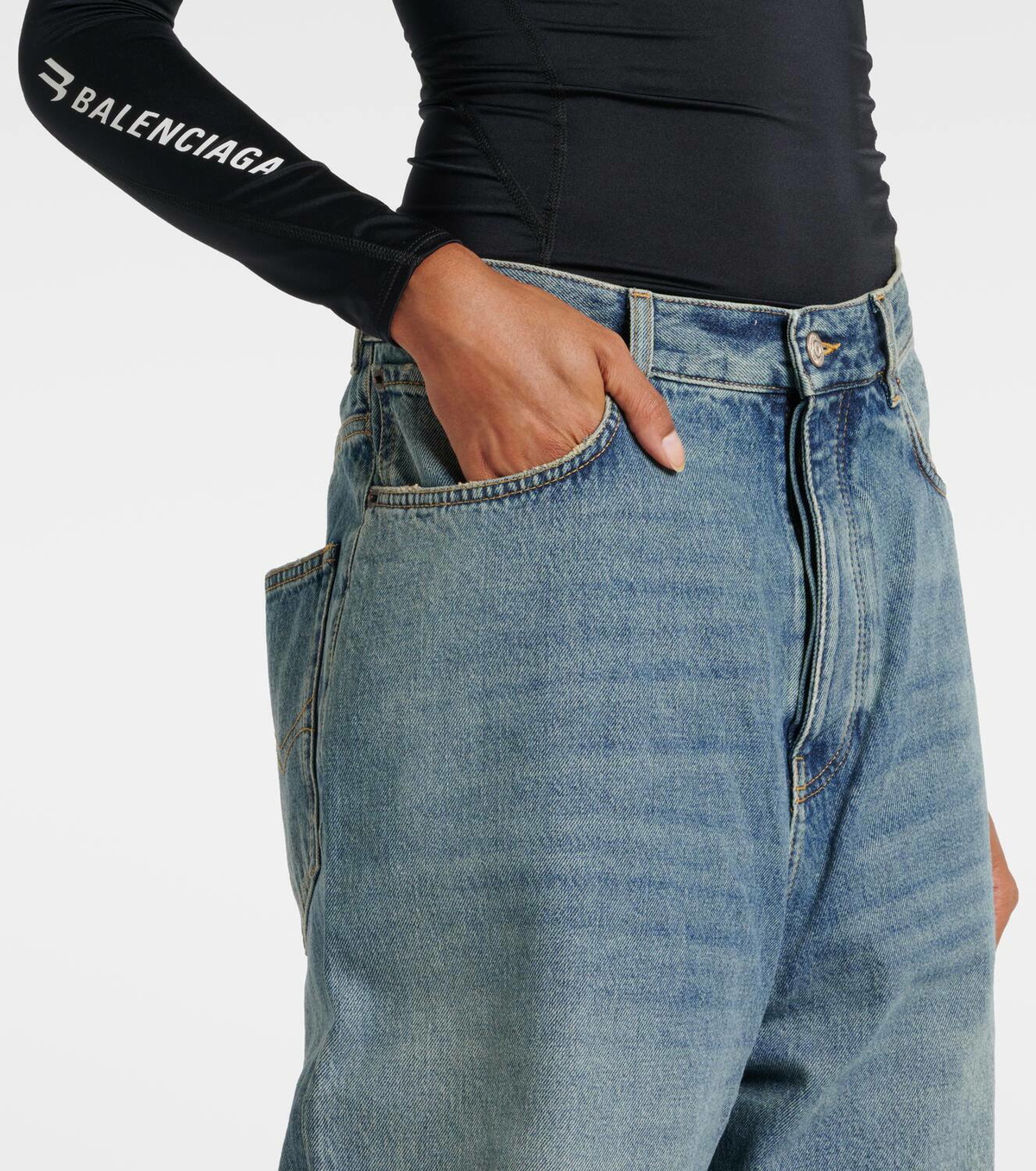 Balenciaga Faded mid-rise wide-leg jeans Balenciaga