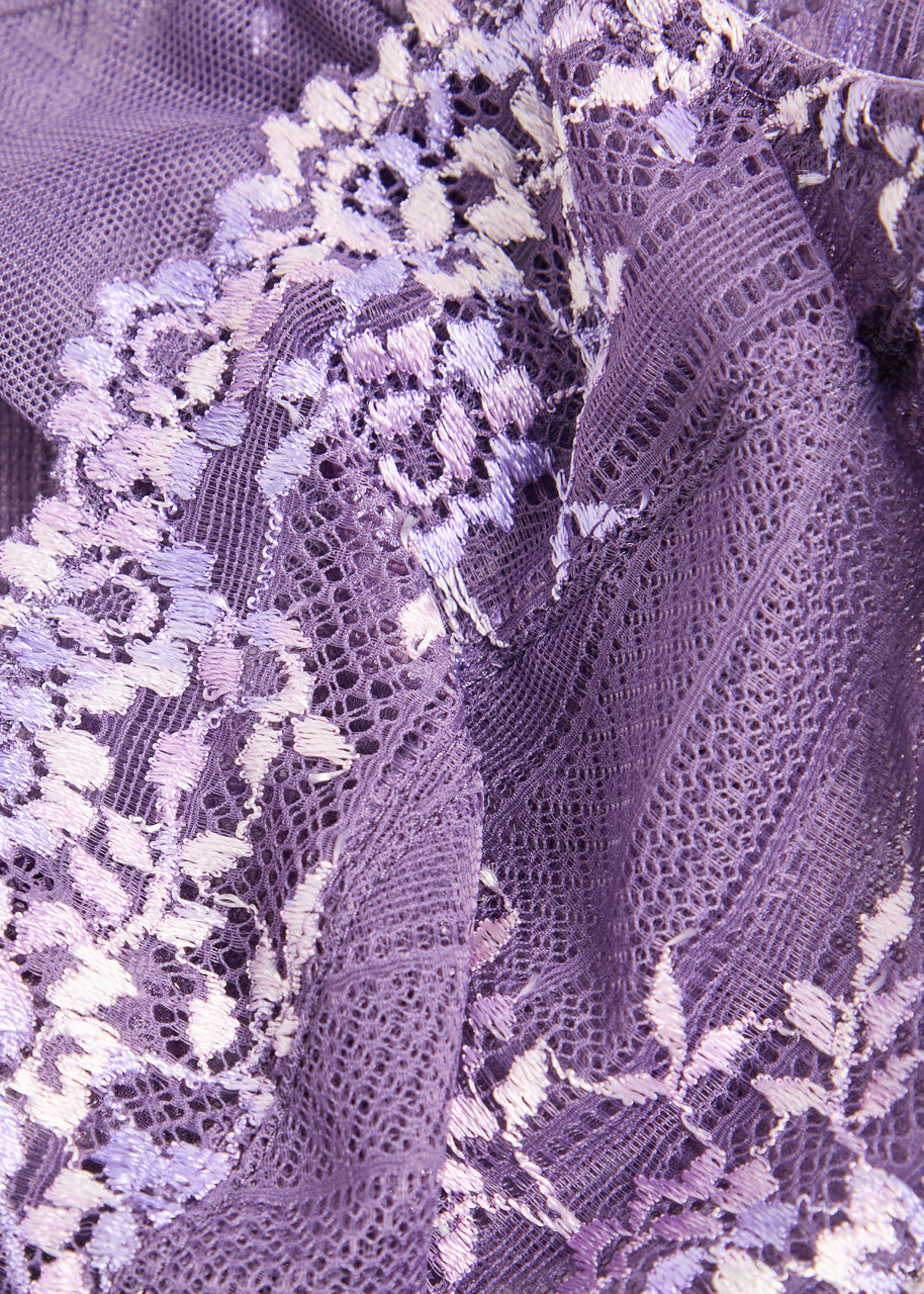 Wacoal Embrace Embroidered Lace Underwired bra Purple
