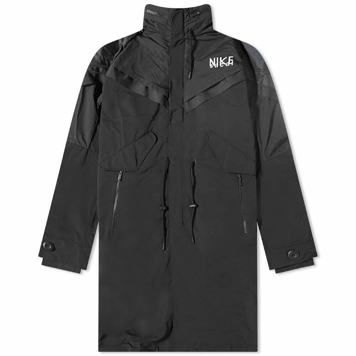 Photo: Nike Men's Sacai Trench Coat Jacket in Black