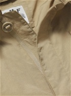 Comfy Outdoor Garment - Mac Logo-Print GORE-TEX Trench Coat - Neutrals