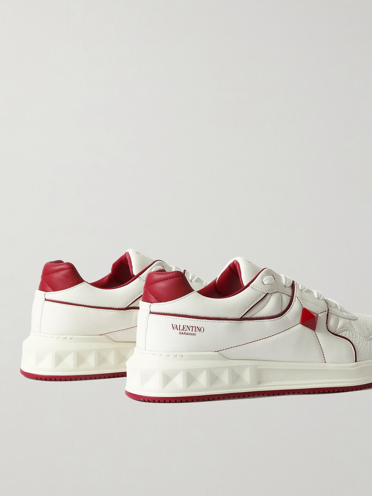 Valentino Valentino Garavani Roman Stud Quilted Leather Sneakers