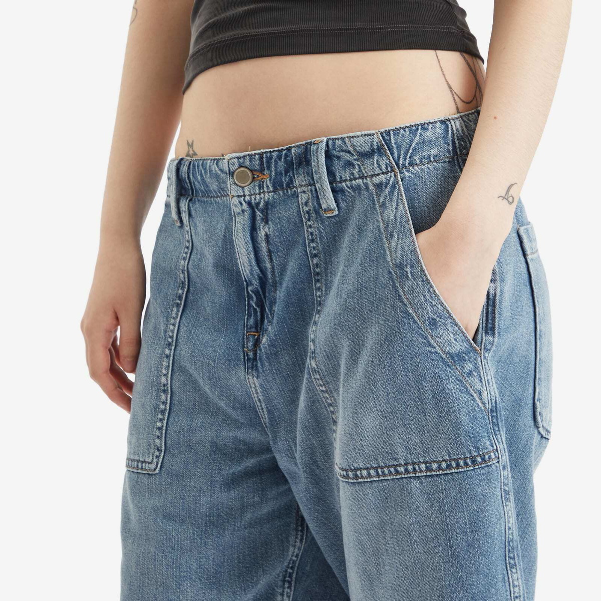 Good American Women's Lite Linen Bermuda Short in Indigo