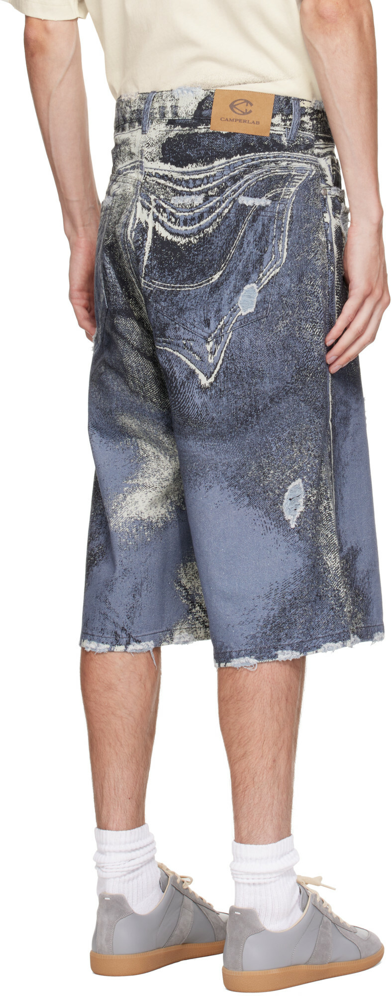 CAMPERLAB Blue Distorted Print Distressed Denim Shorts