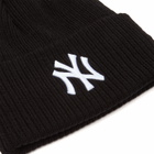 New Era New York Yankees Wide Cuff Beanie Hat in Black 