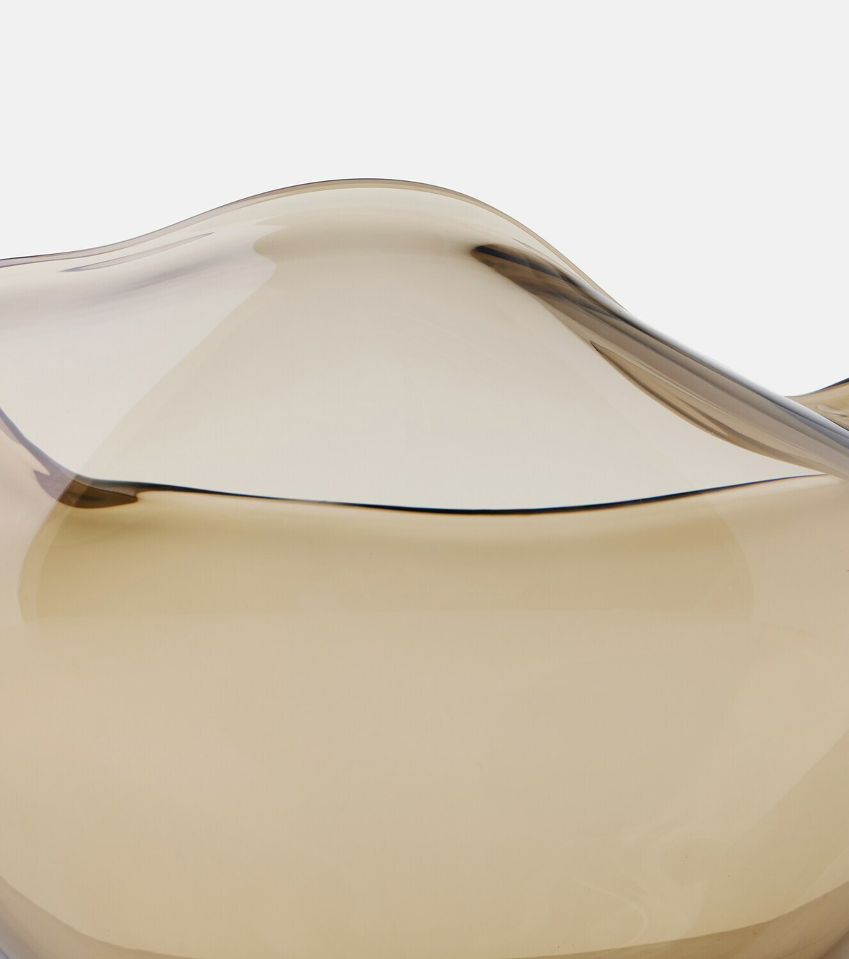 Alexa Lixfeld Gravity glass vase