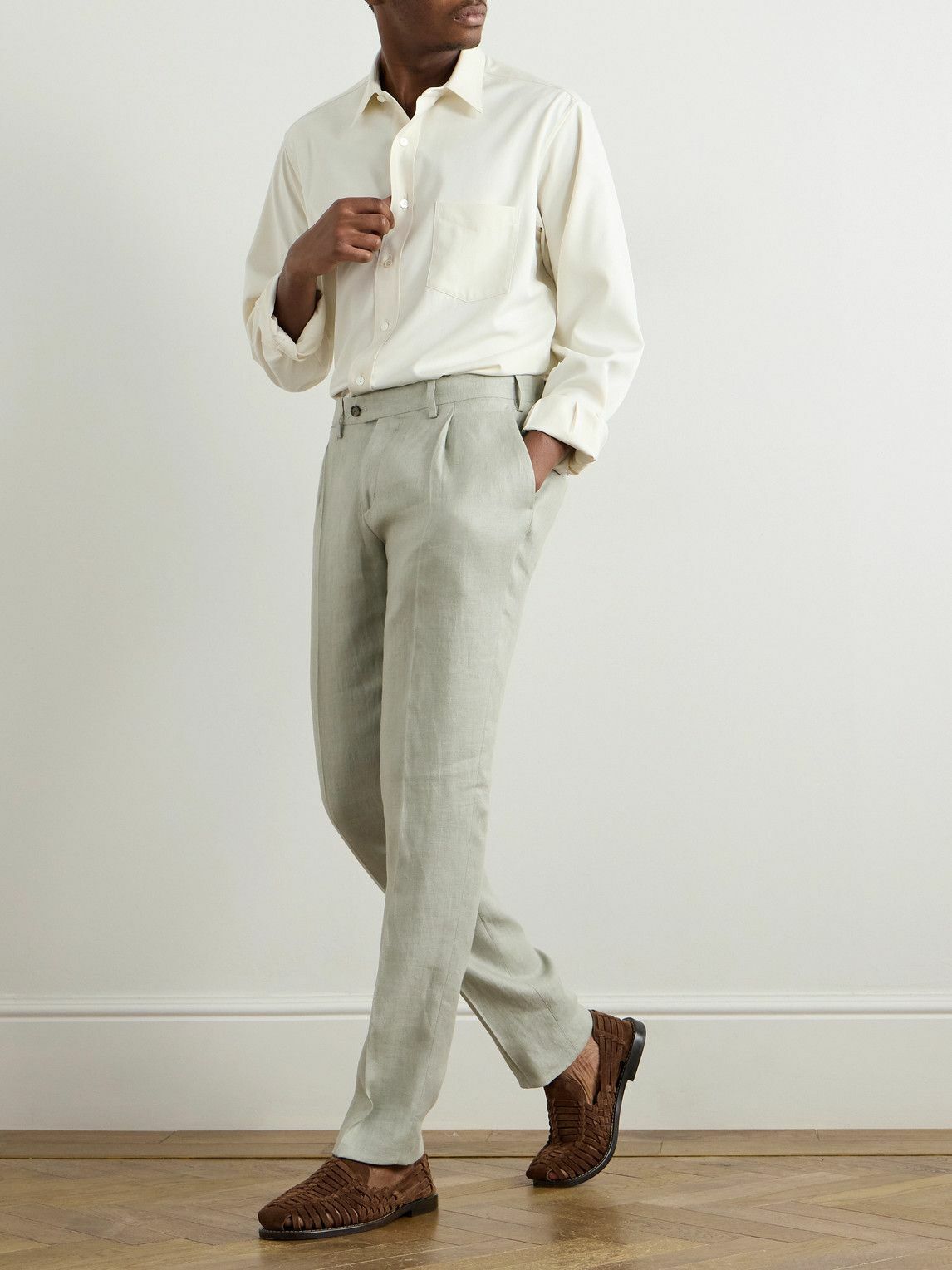 Lardini - Soho Tapered Pleated Linen-Twill Trousers - Green