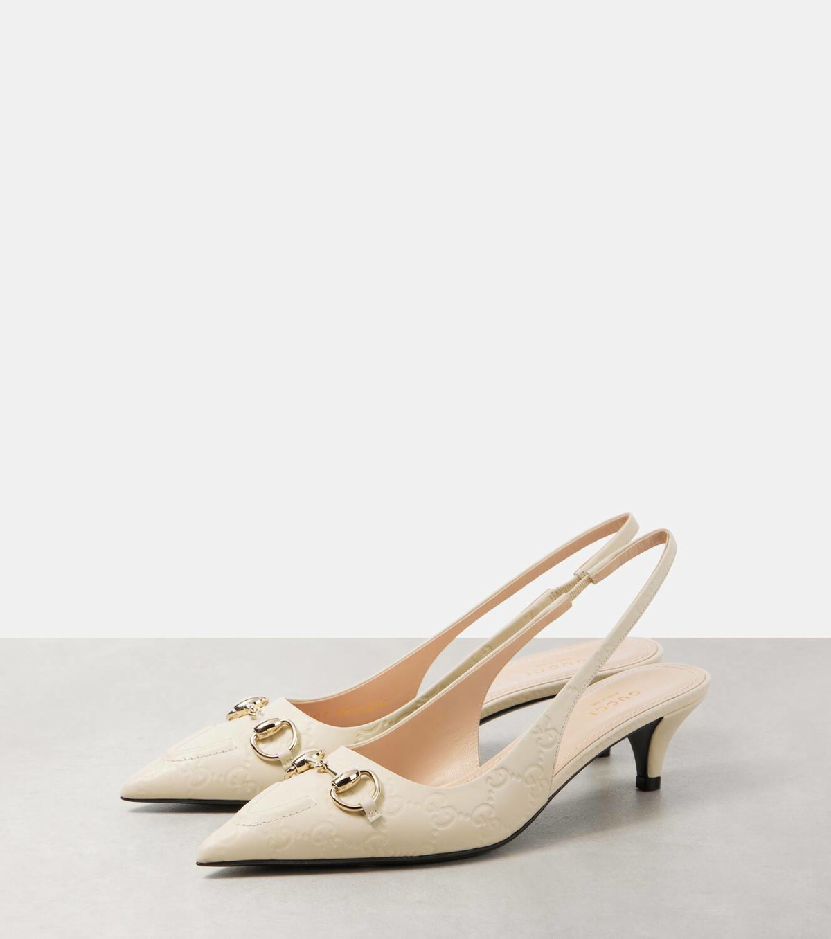 Gucci ピンヒール Gucci Signoria slingback pump in black patent leather