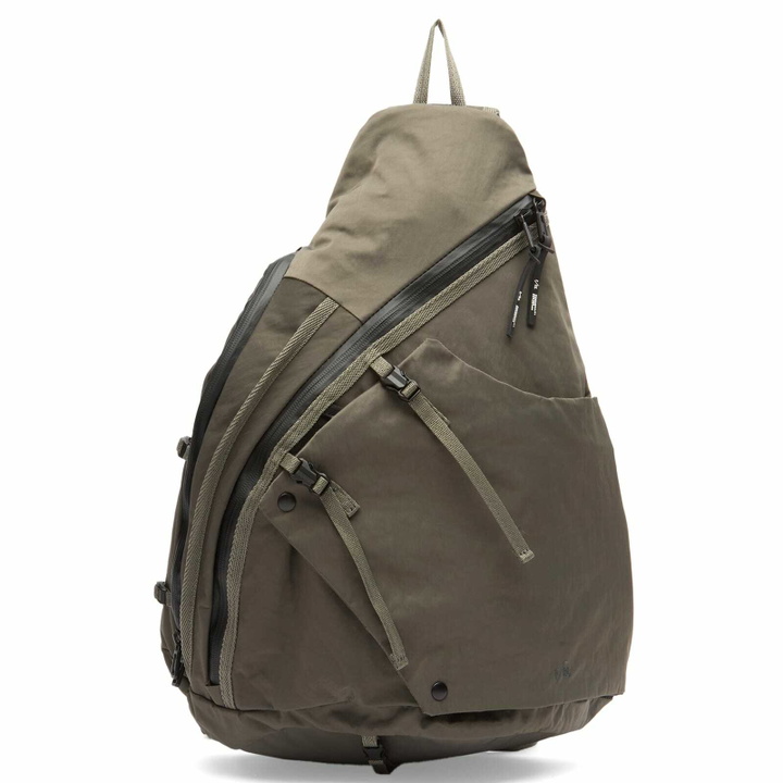 Photo: F/CE. Textured Twill 3 Points Slinger Bag in Charcoal 