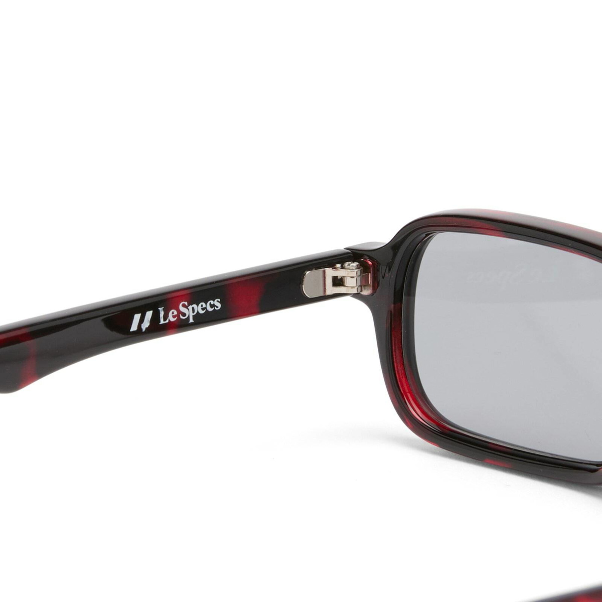 Le Specs Pilferer Sunglasses in Cherry Tort/Smoke Tint 