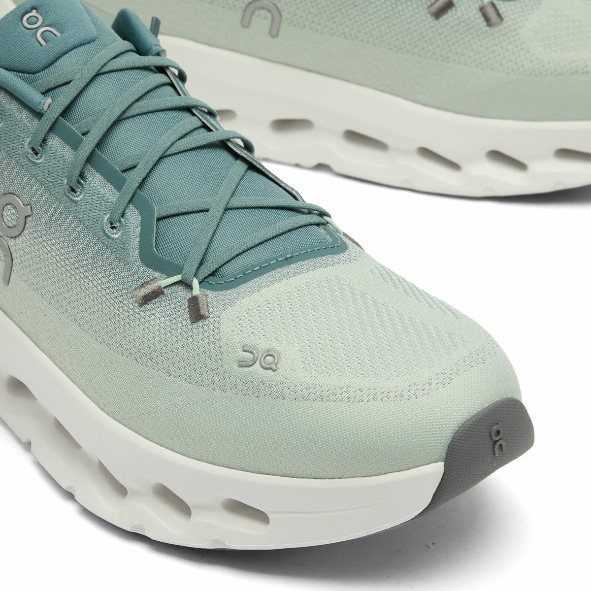ON Men's Cloudtilt Sneaker in Tide/Mineral