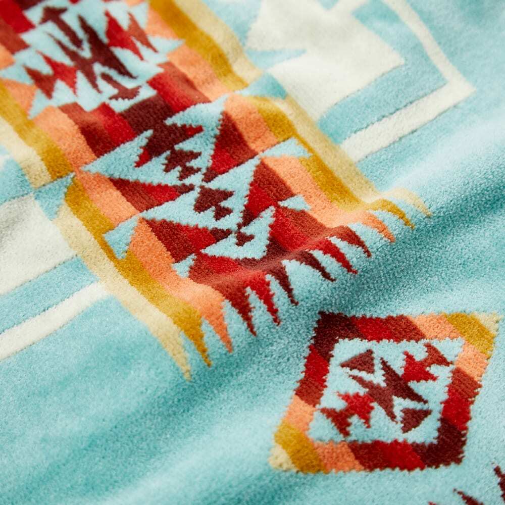 Pendleton Jacquard Hand Towel in Aqua Pendleton