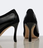 Manolo Blahnik Ters suede and patent leather pumps