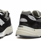 New Balance U992BK Sneaker - Made in USA in Black