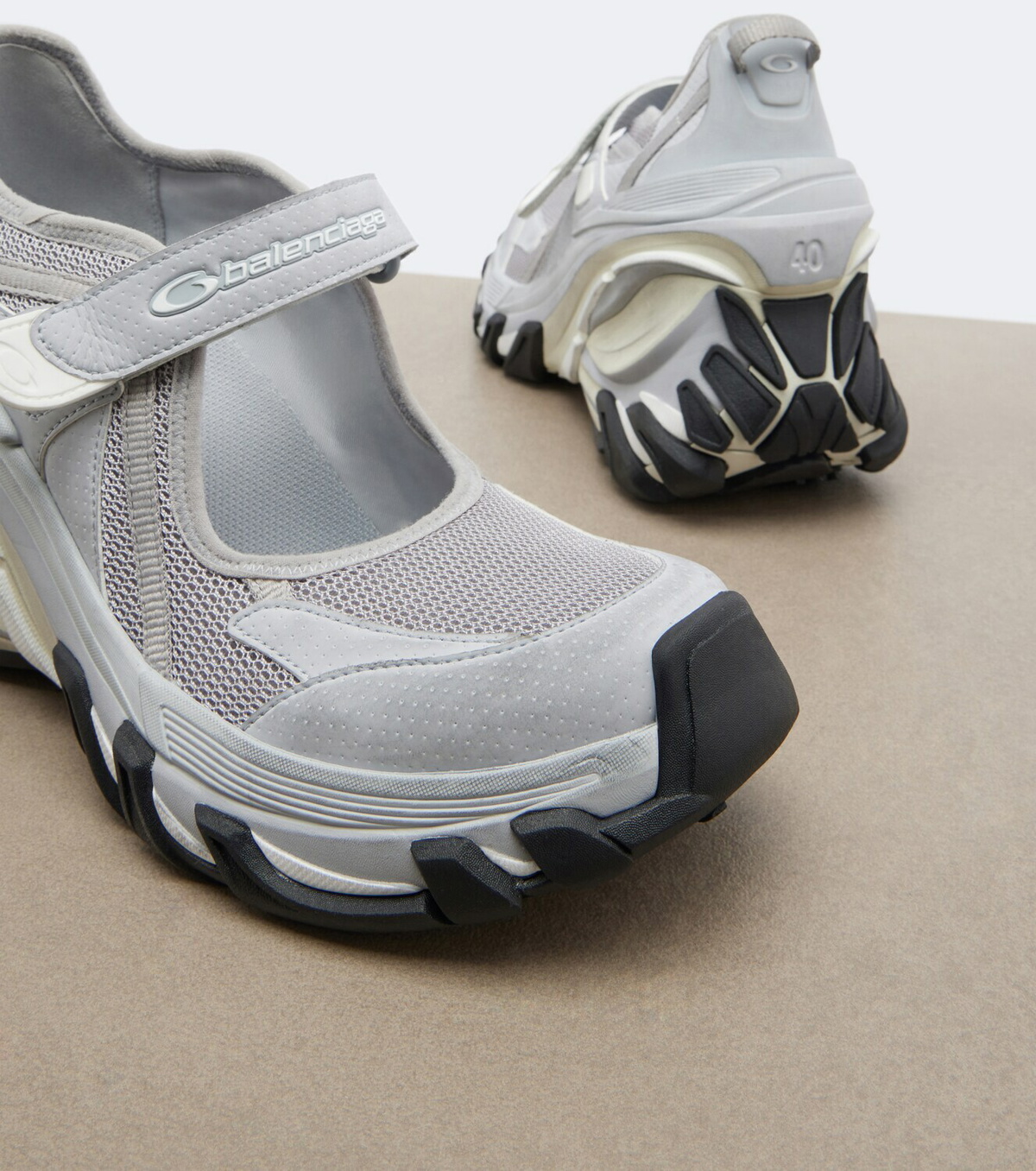 Balenciaga Hydra wedge sneakers