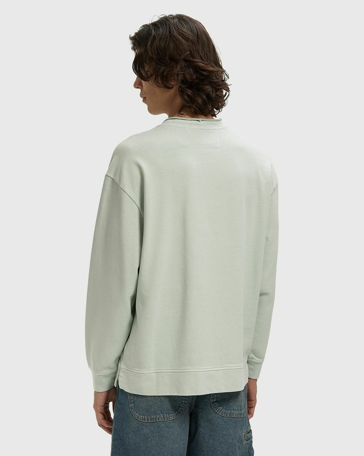 CREWNECK