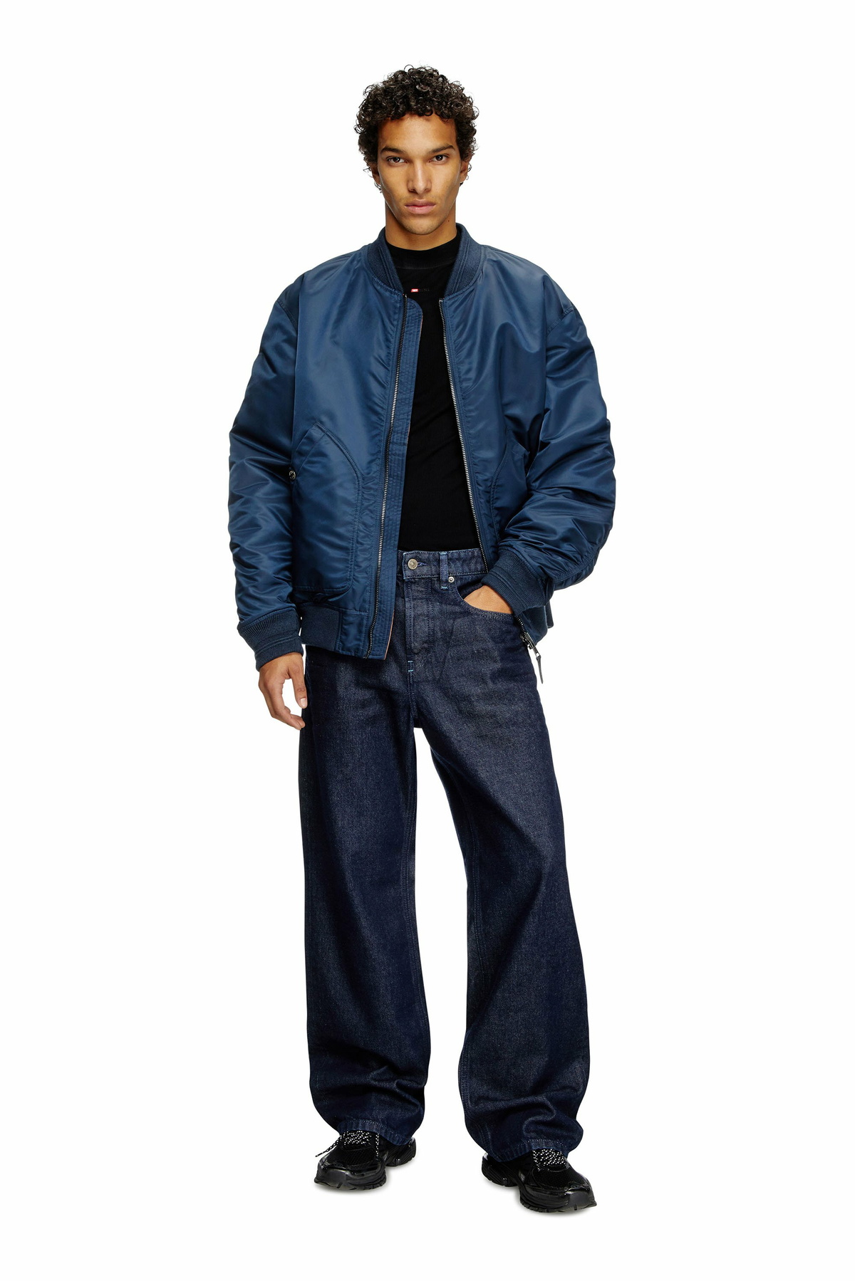 ディーゼル Relaxed Jeans 2001 D-Macro 28×30 Men's Relaxed Jeans | Black/Dark grey | Diesel 2001 D-Macro