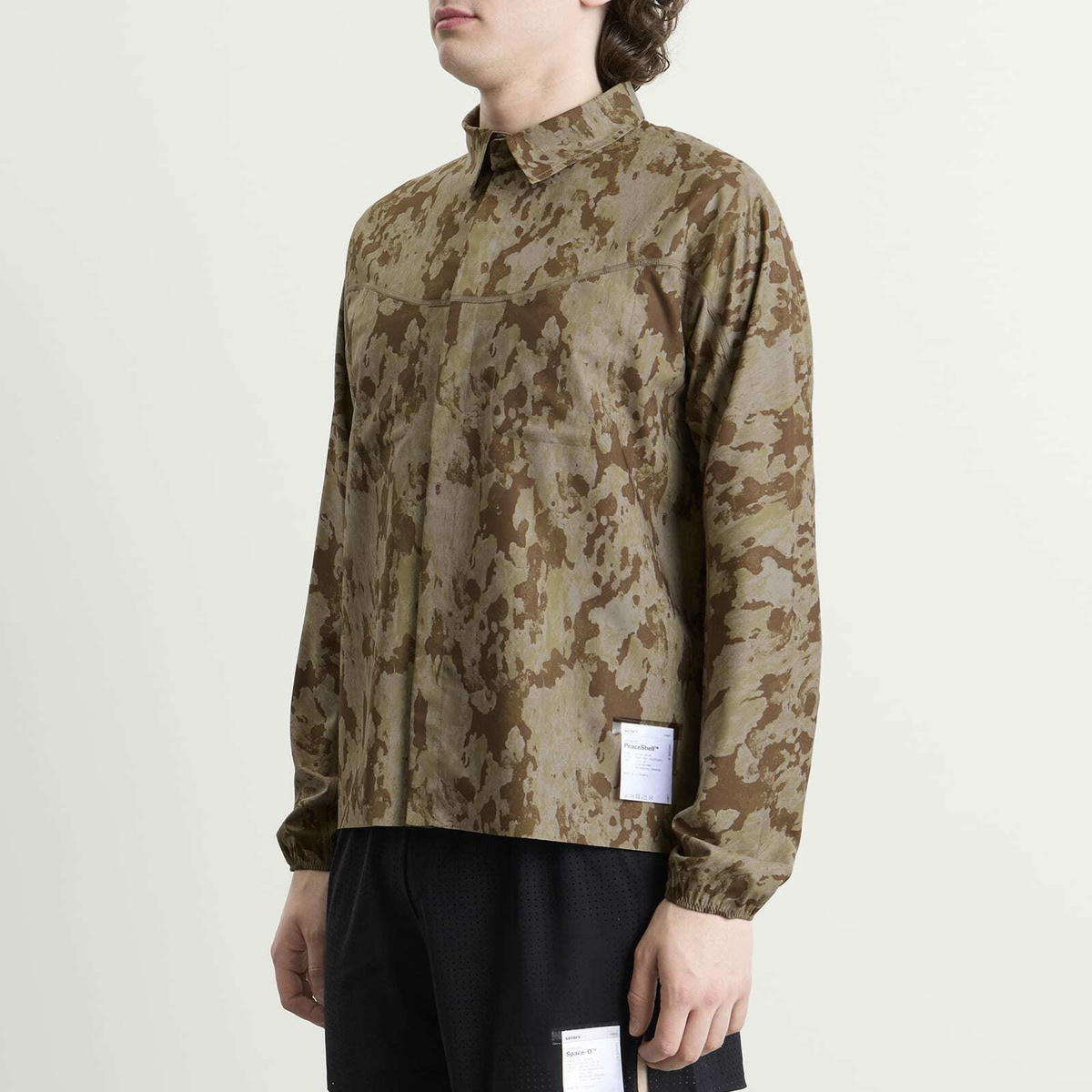 Satisfy Men's PeaceShell River Shirt in Camo Print