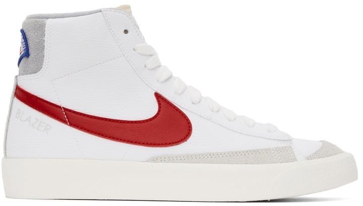 Photo: Nike White Blazer Mid '77 Vintage Sneakers