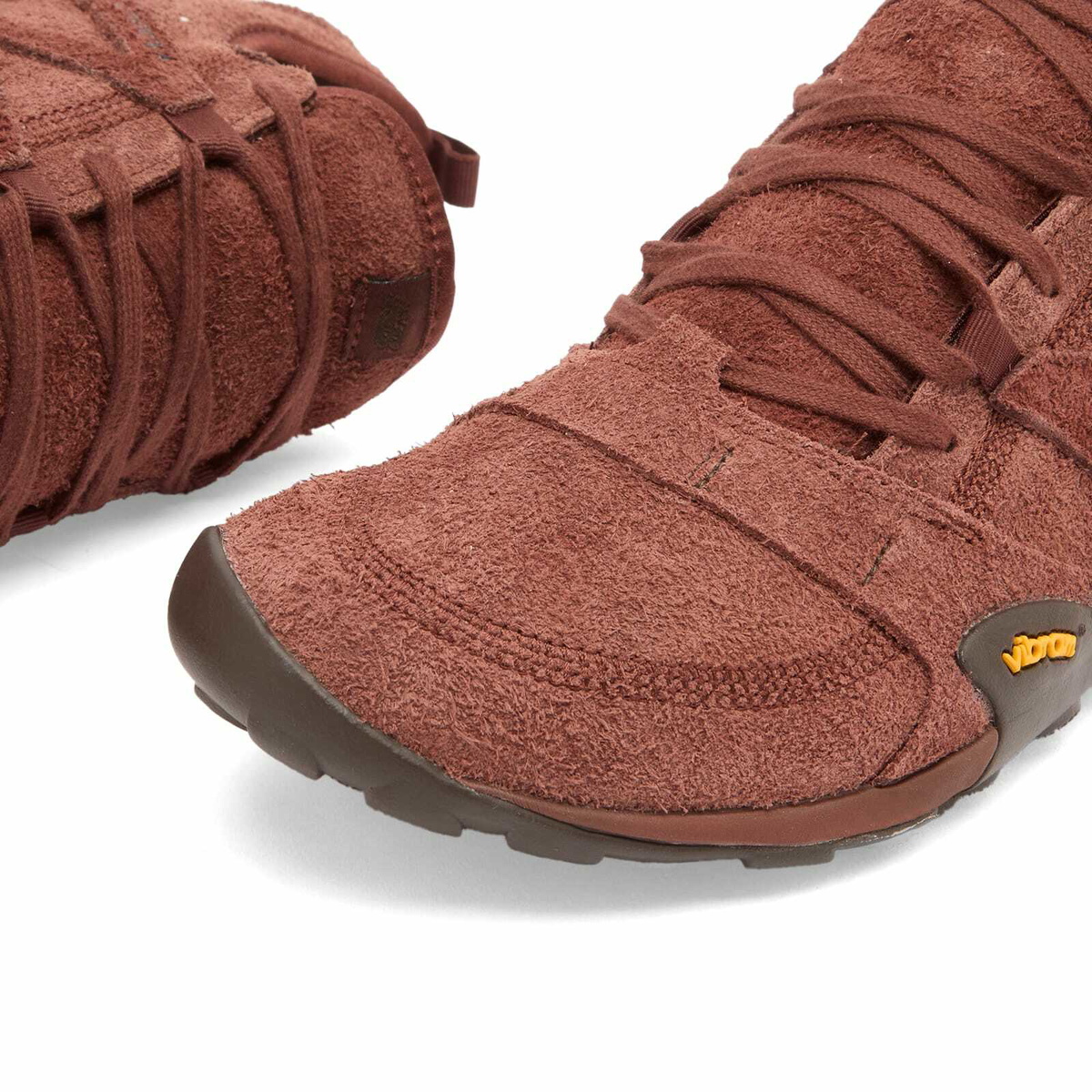 New Balance 10O Sneaker in Rich Oak