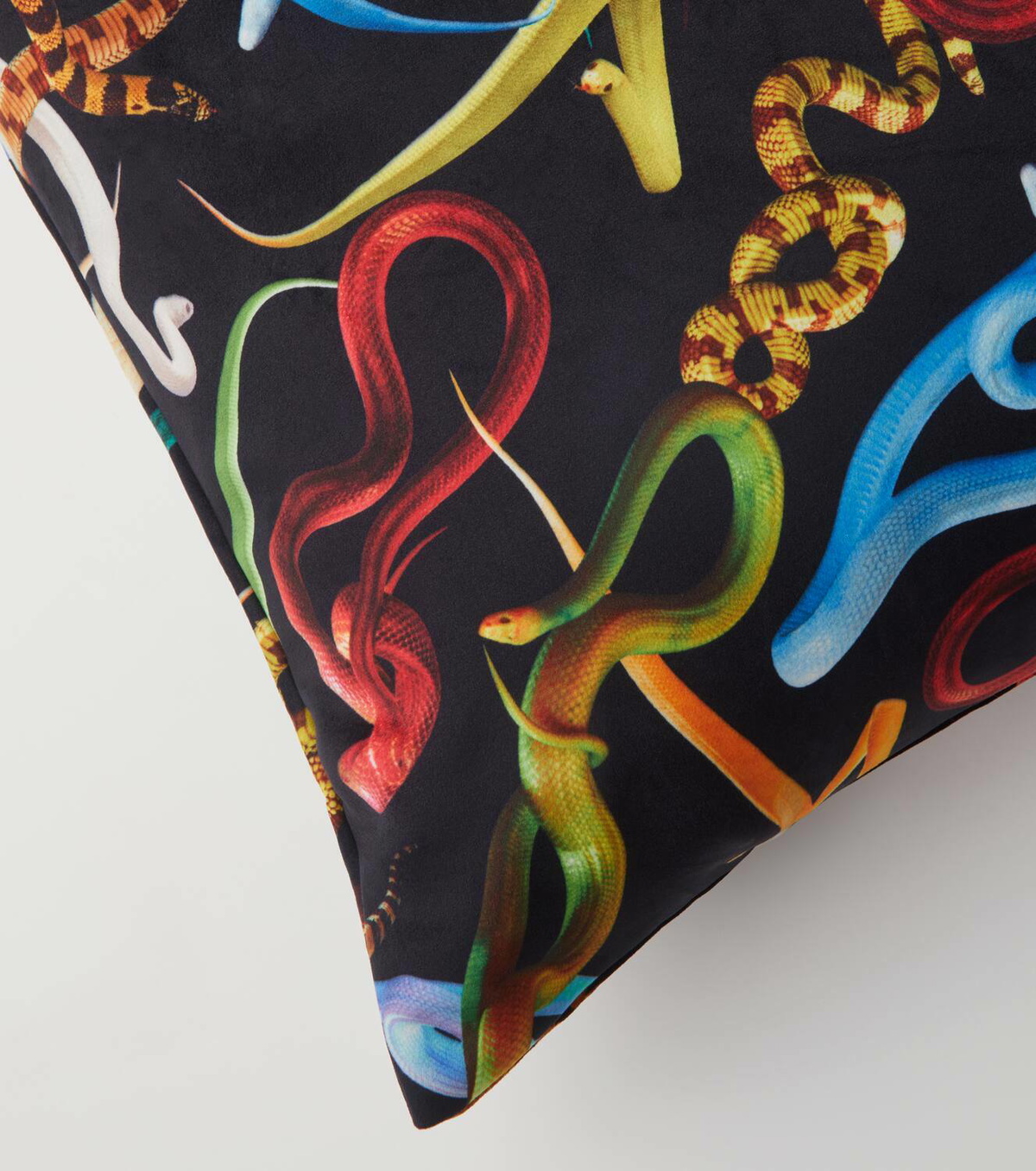 Seletti x Toiletpaper Snakes cushion