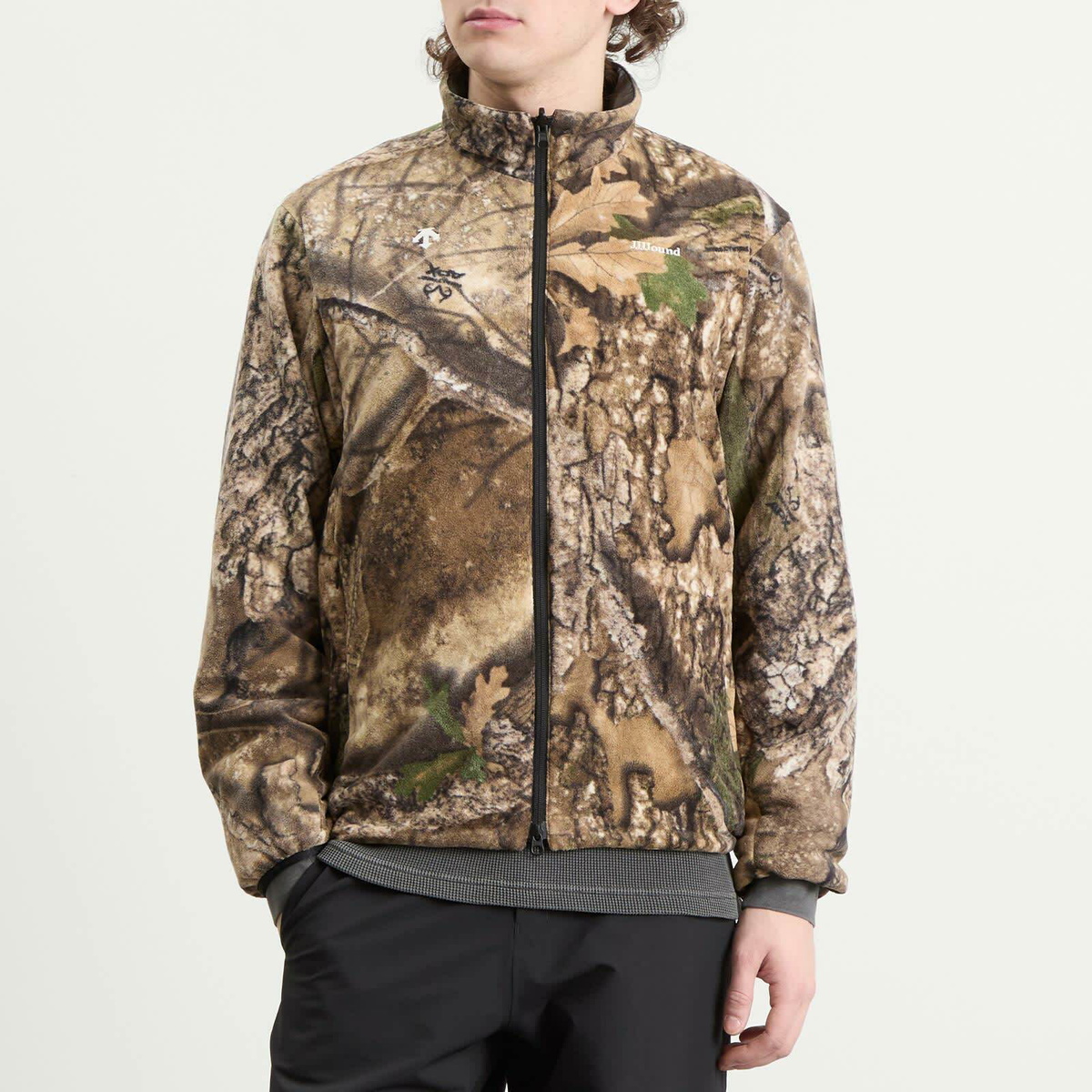 Descente Men's Allterrain x JJJJound Reversible Jacket in Charcoal/Taupe