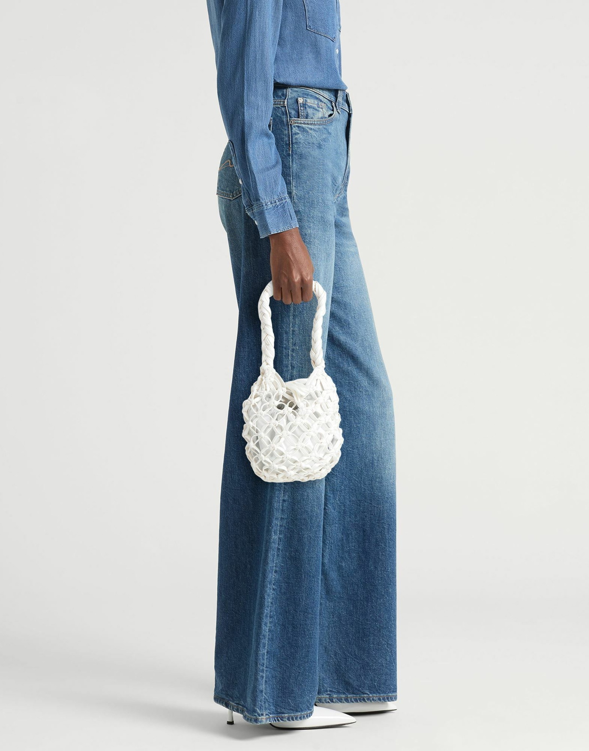 Comme Des Garçons Womens Handbag in White