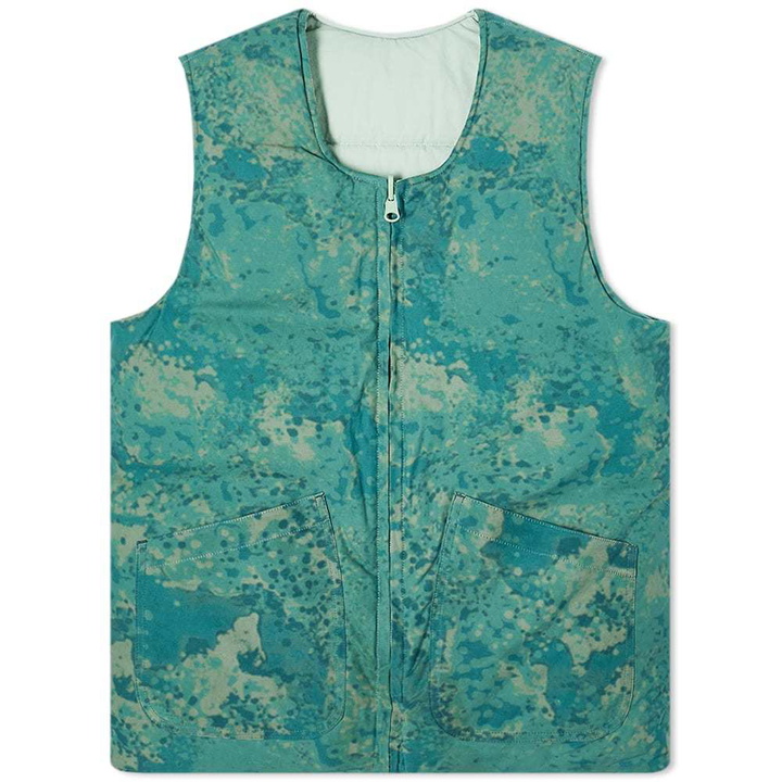 Photo: Kestin Fala Reversible Vest