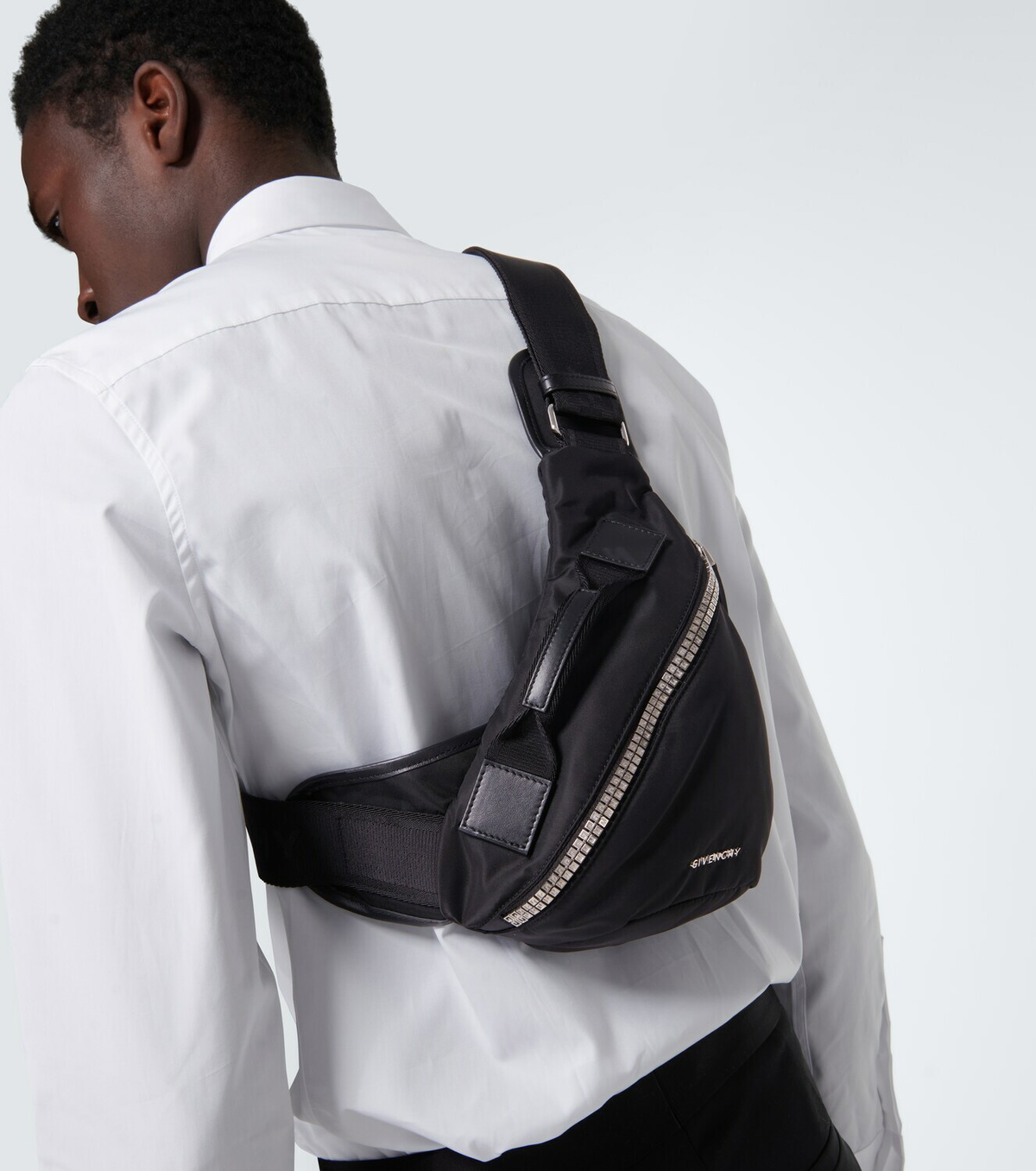 【GIVENCHY】Triangle Small Bag Givenchy - G-Zip Triangle Small crossbody bag Givenchy