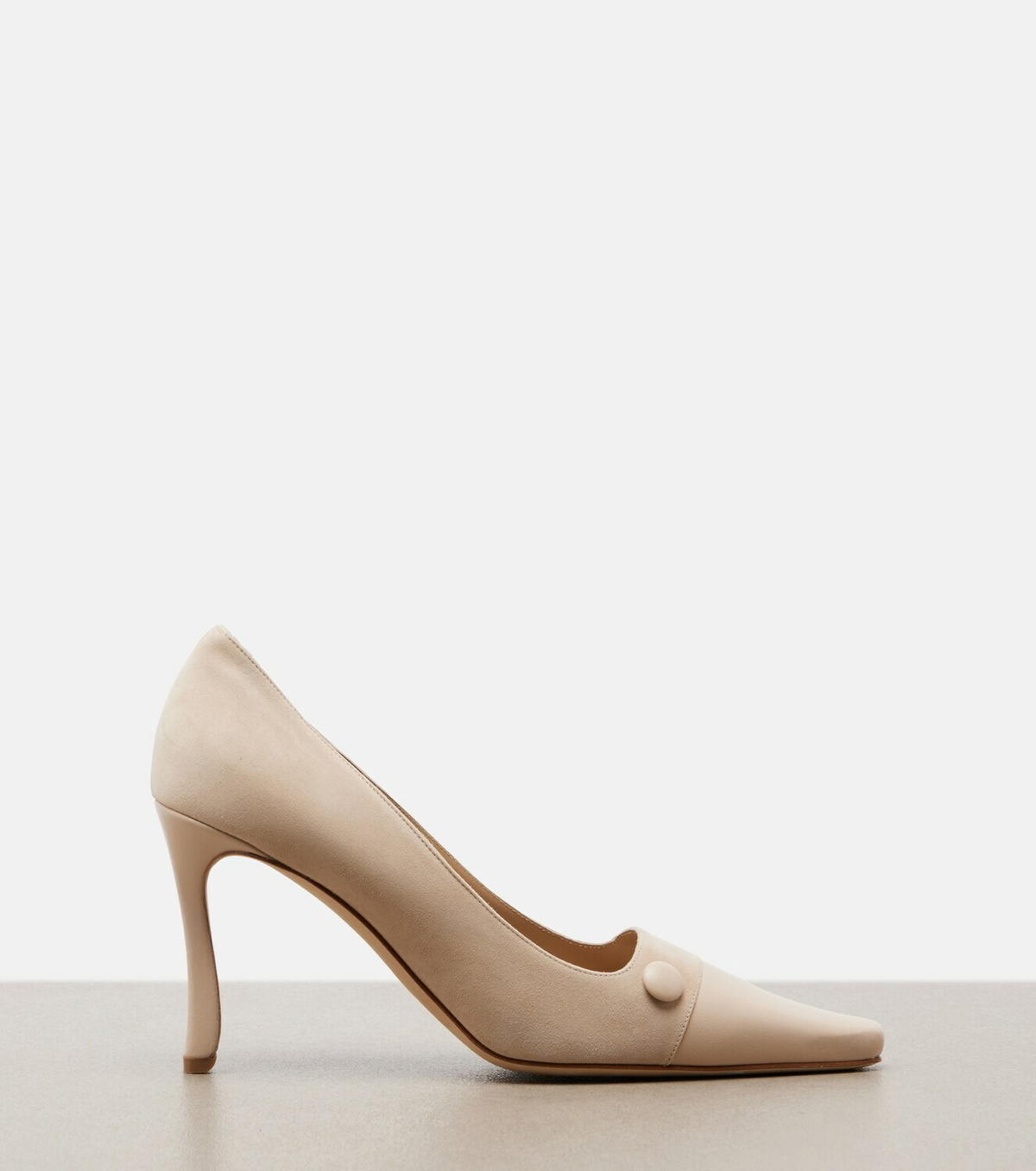 Manolo Blahnik Quantapla suede pumps