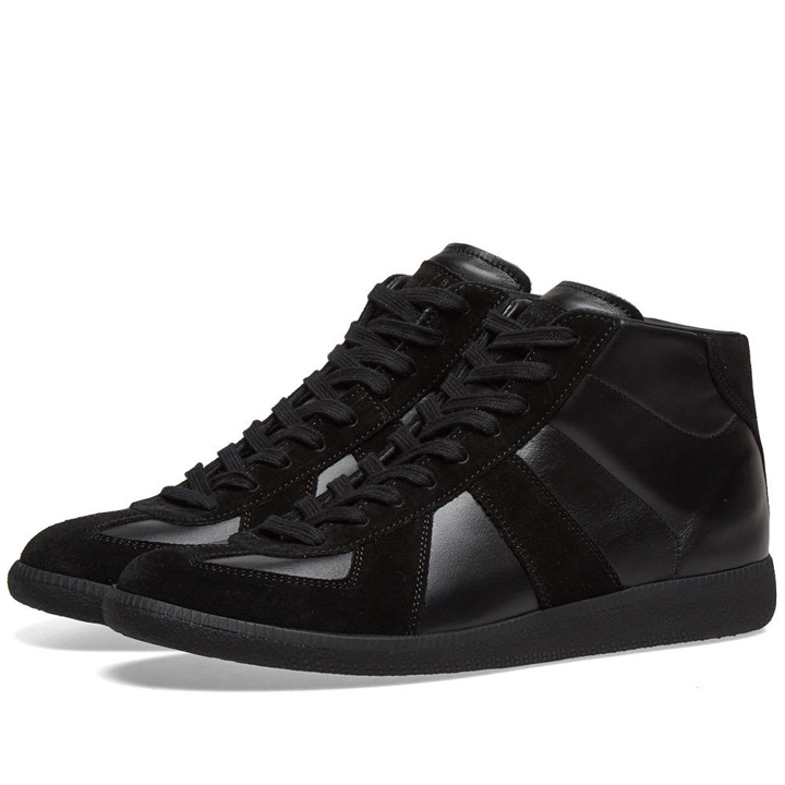 Photo: Maison Margiela 22 Replica High Tonal Sneaker Black